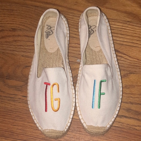 Soludos Shoes - TGIF Embroidered Espadrilles by Soludos size 8